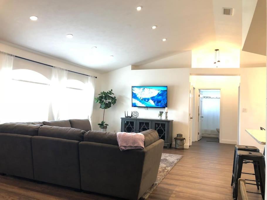 Beautiful Home Across The Street From Lake June! 普莱西德湖 外观 照片